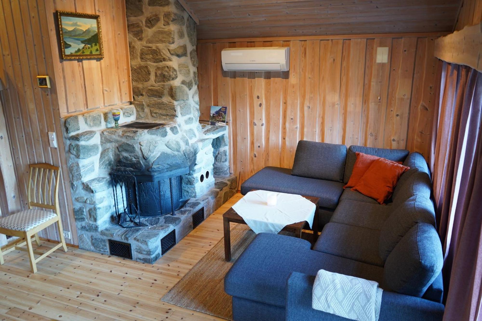 Melkevoll Bretun Camping Briksdalsbre Zewnętrze zdjęcie